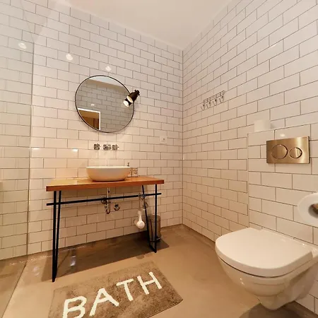 Appartement Whiterooms 12 *